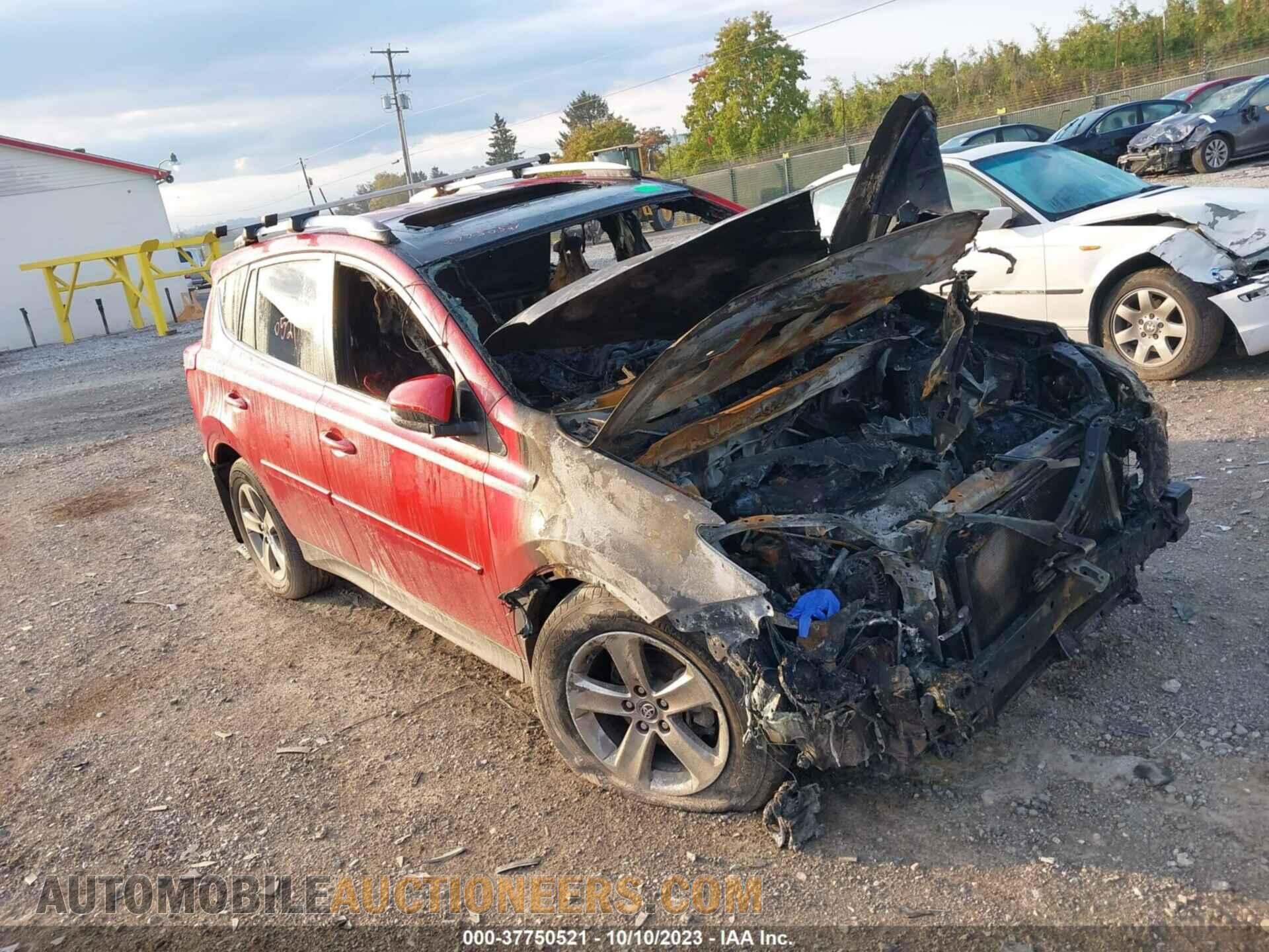 JTMRFREV2FD165435 TOYOTA RAV4 2015