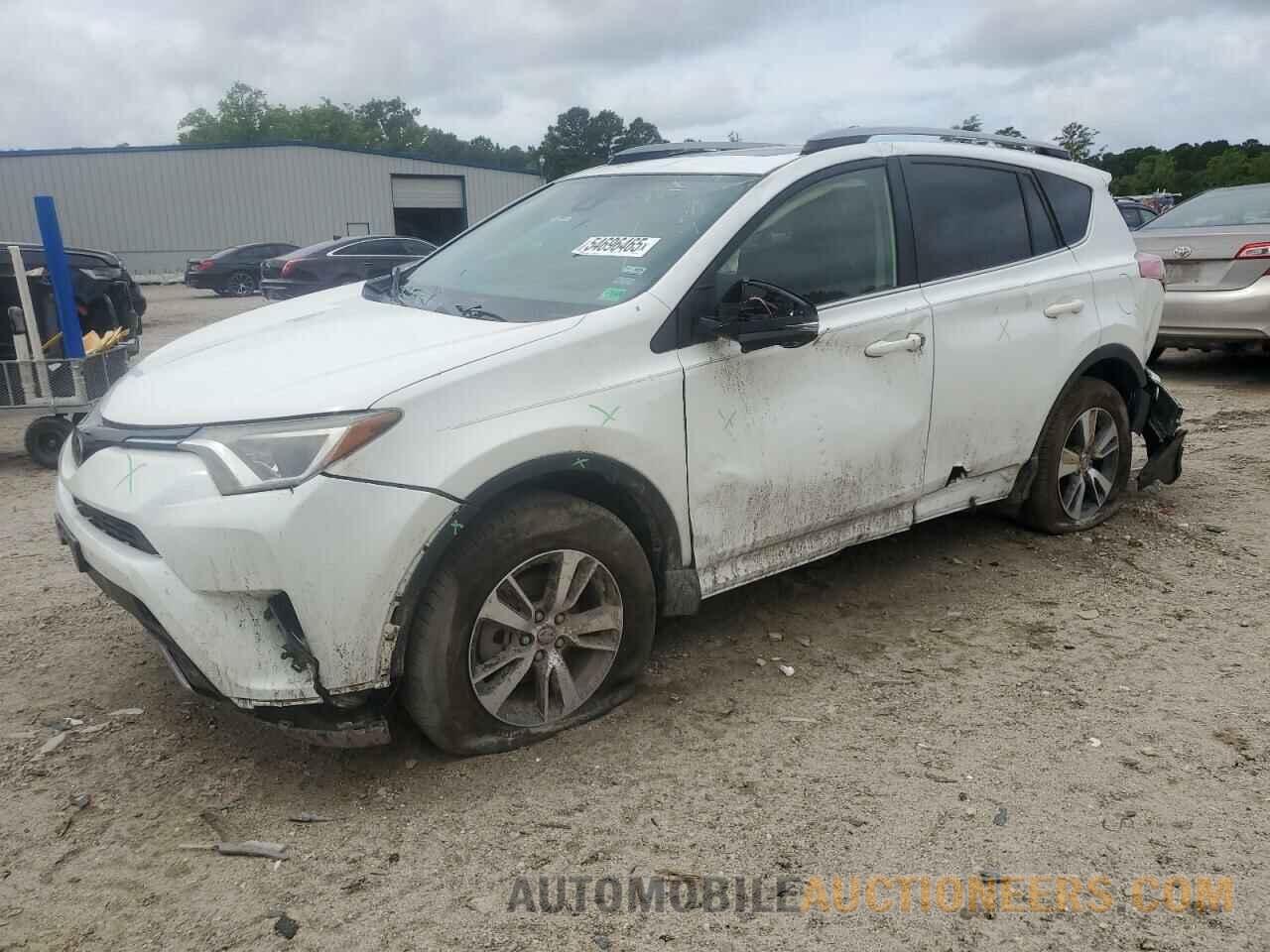 JTMRFREV2HJ127501 TOYOTA RAV4 2017