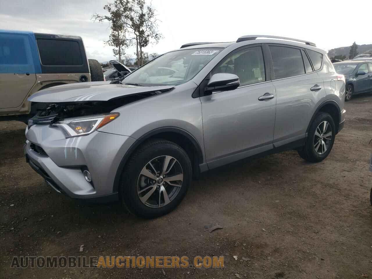 JTMRFREV2JD234844 TOYOTA RAV4 2018