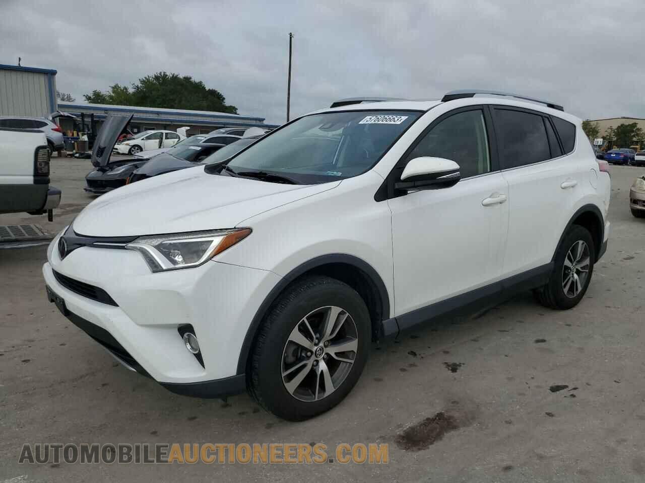 JTMRFREV2JD242717 TOYOTA RAV4 2018