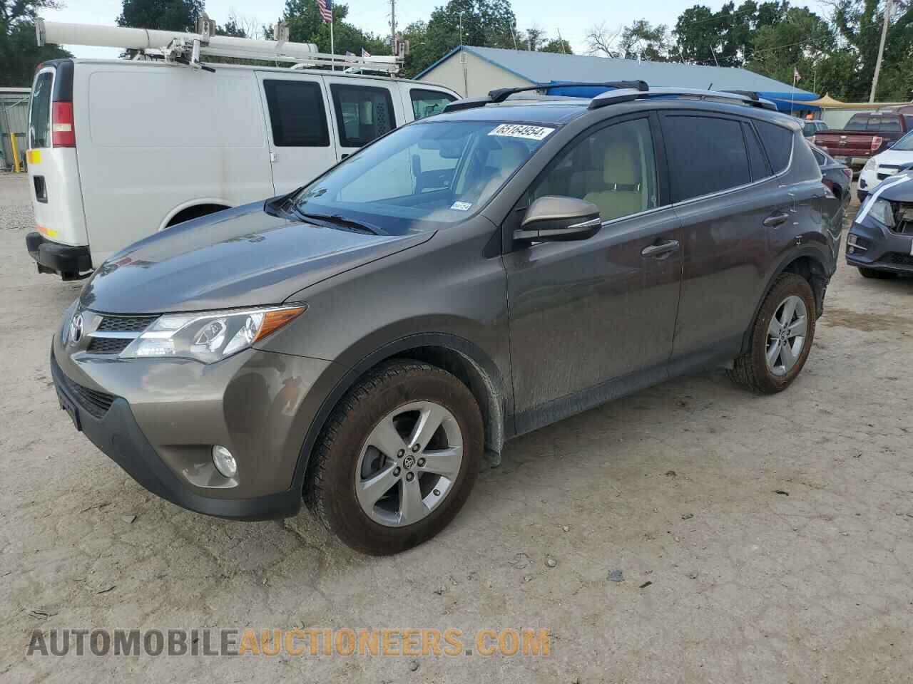 JTMRFREV3FD107611 TOYOTA RAV4 2015
