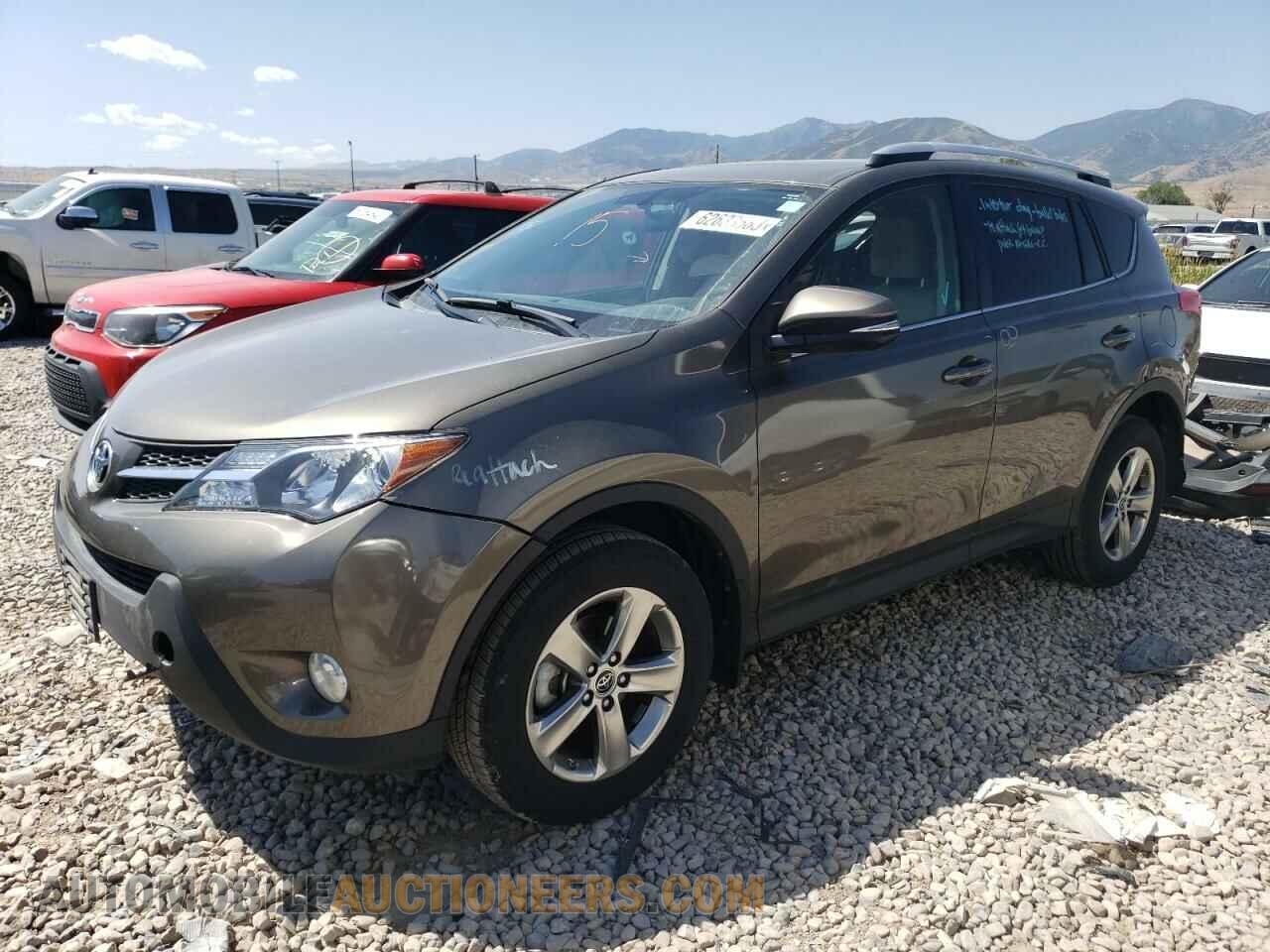 JTMRFREV3FD140107 TOYOTA RAV4 2015