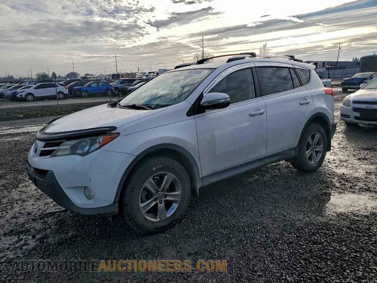 JTMRFREV3FD141676 TOYOTA RAV4 2015