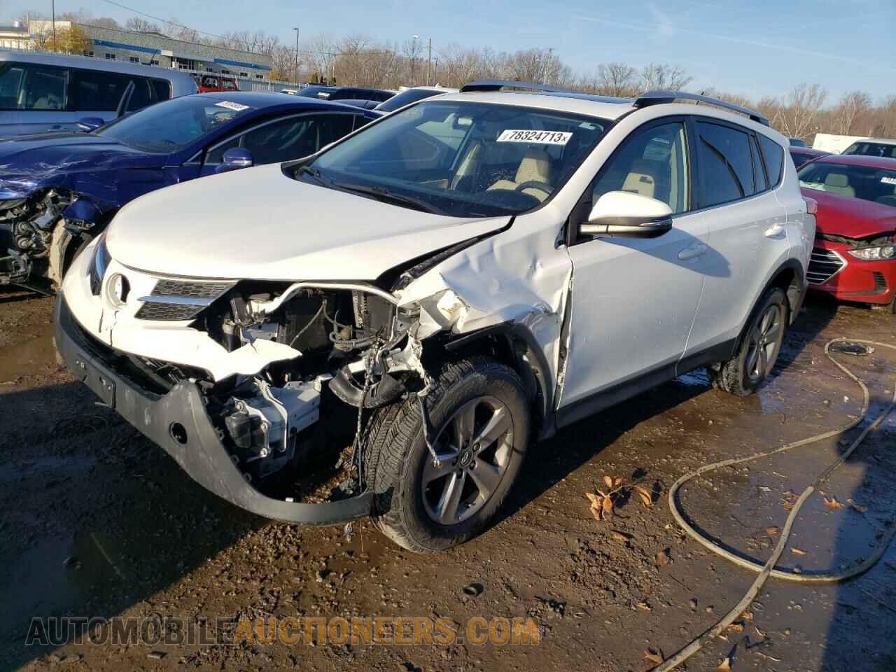 JTMRFREV5FJ044755 TOYOTA RAV4 2015