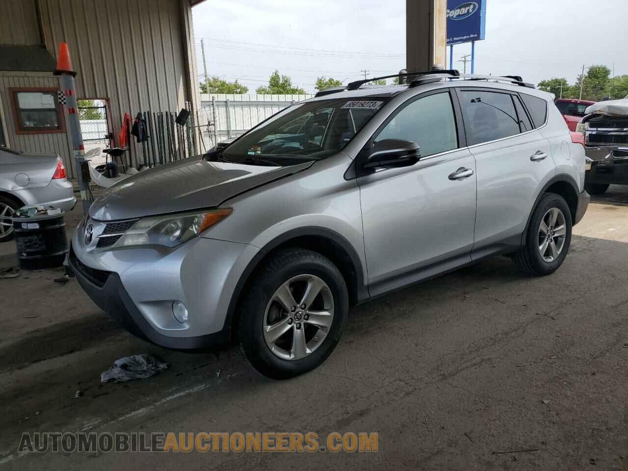 JTMRFREV7FD126520 TOYOTA RAV4 2015