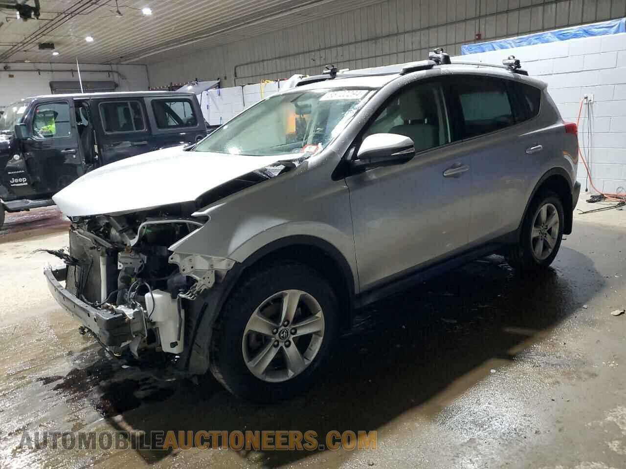 JTMRFREV7FJ044238 TOYOTA RAV4 2015