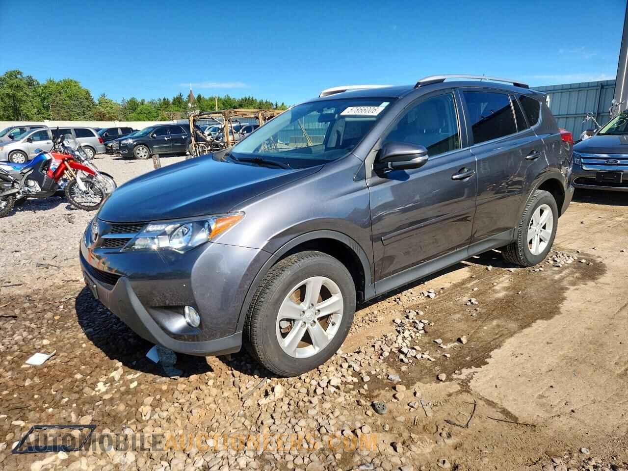 JTMRFREV8DD009574 TOYOTA RAV4 2013
