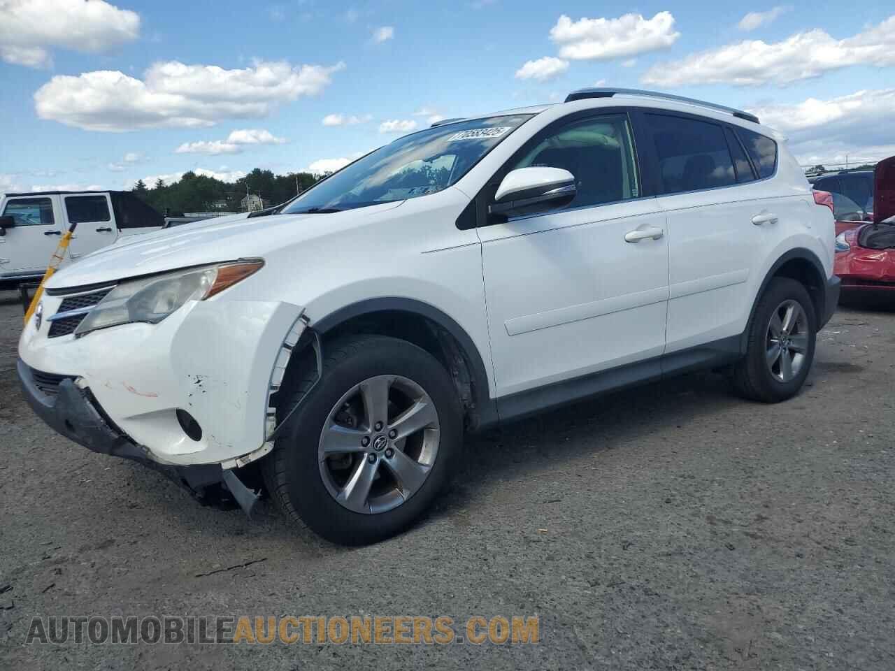 JTMRFREV8FD099263 TOYOTA RAV4 2015