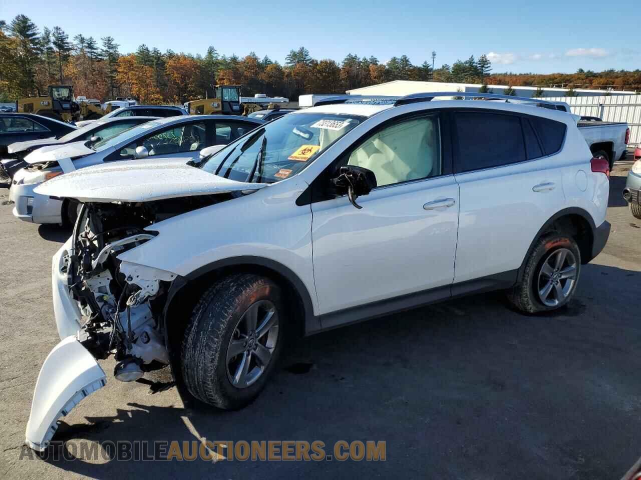 JTMRFREV8FD166640 TOYOTA RAV4 2015