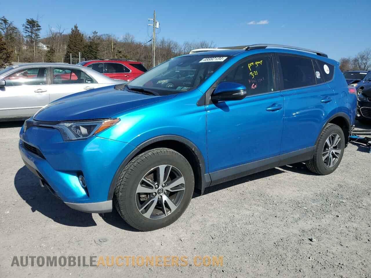 JTMRFREV8JD224982 TOYOTA RAV4 2018