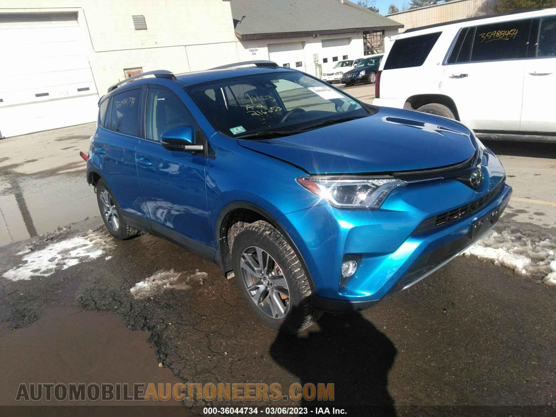JTMRFREV8JJ228564 TOYOTA RAV4 2018