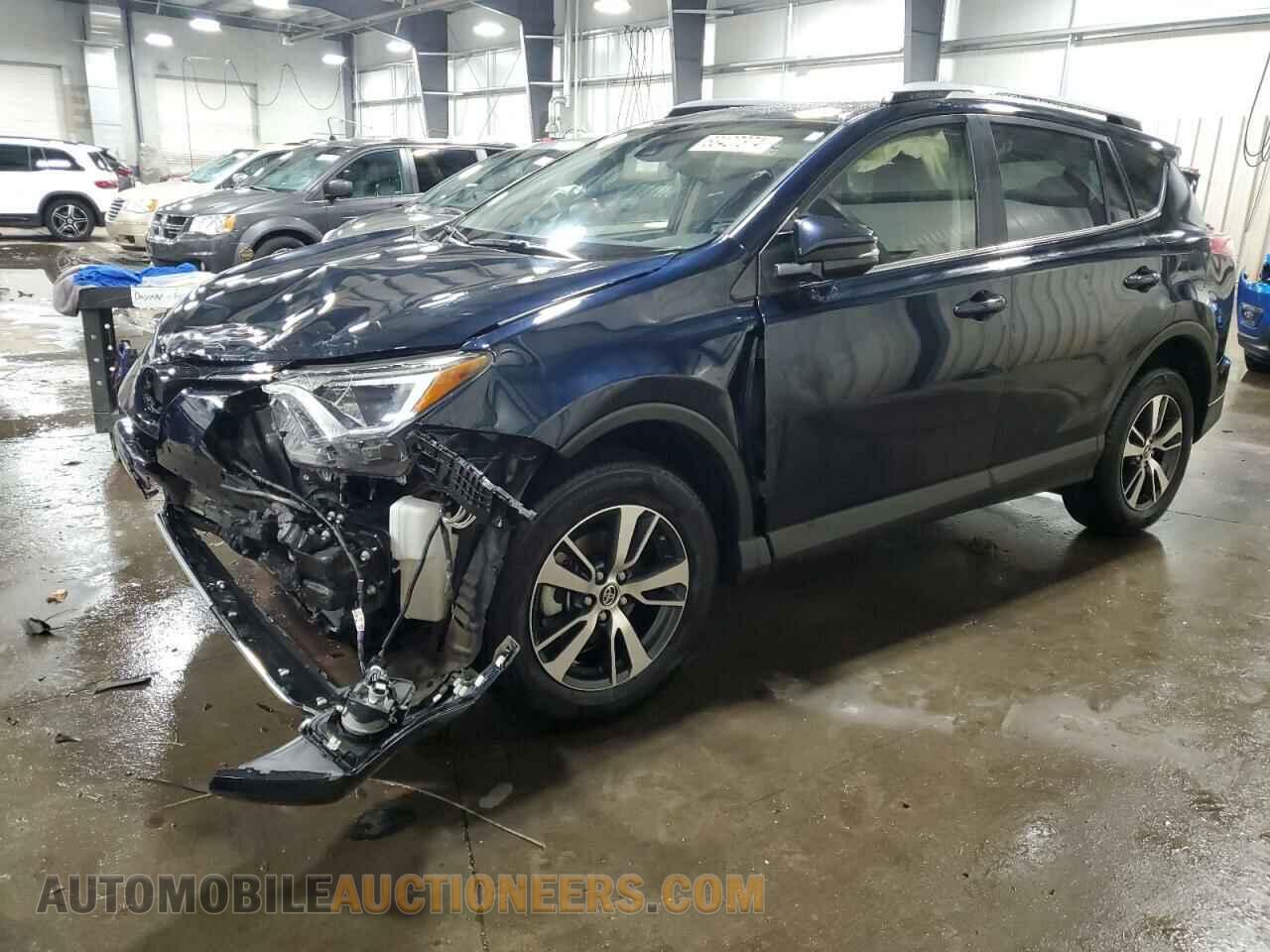 JTMRFREV9JD240656 TOYOTA RAV4 2018