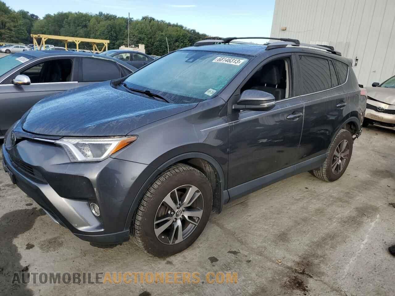 JTMRFREV9JD255142 TOYOTA RAV4 2018
