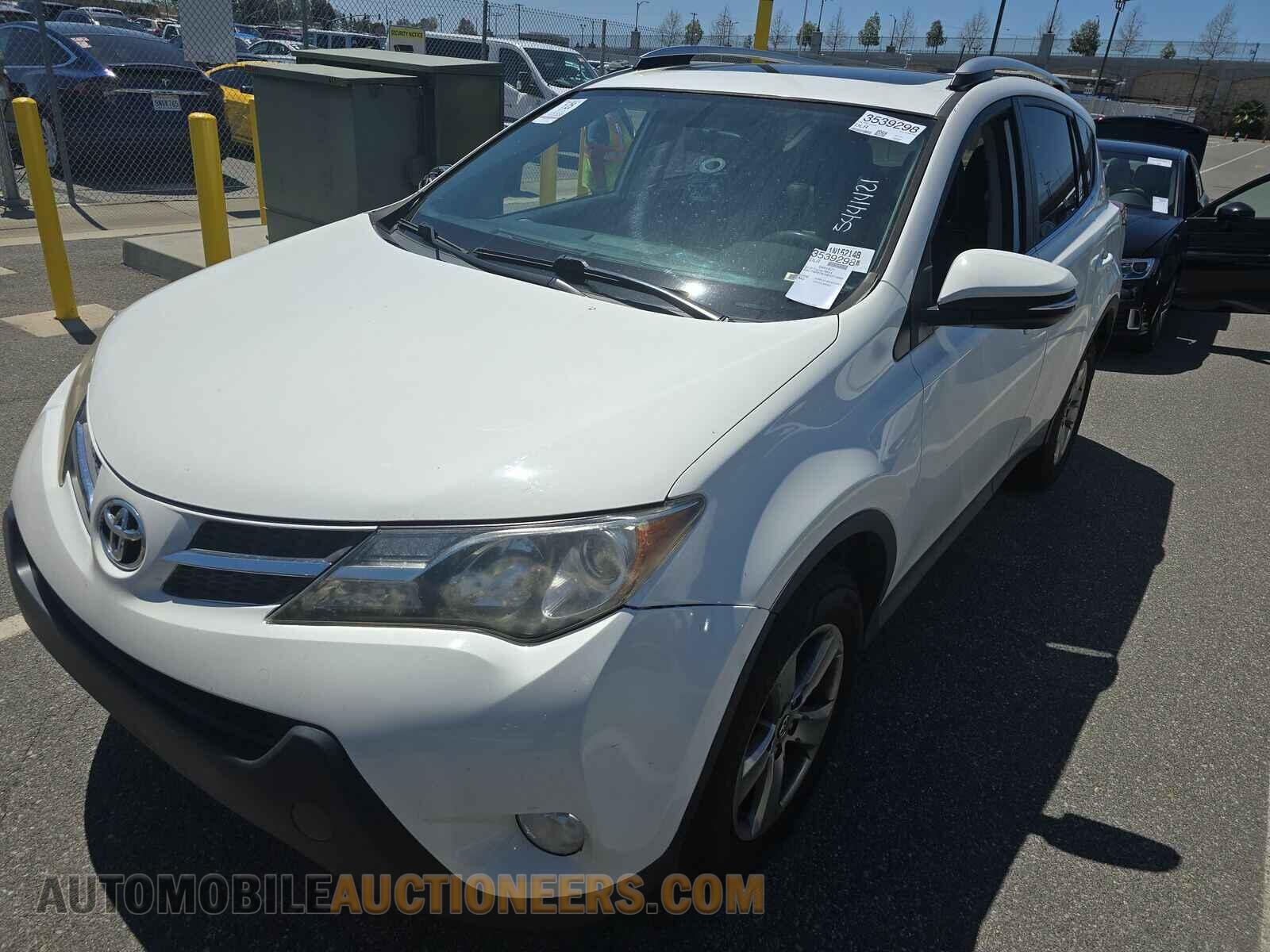 JTMRFREVXFD114569 Toyota RAV4 2015
