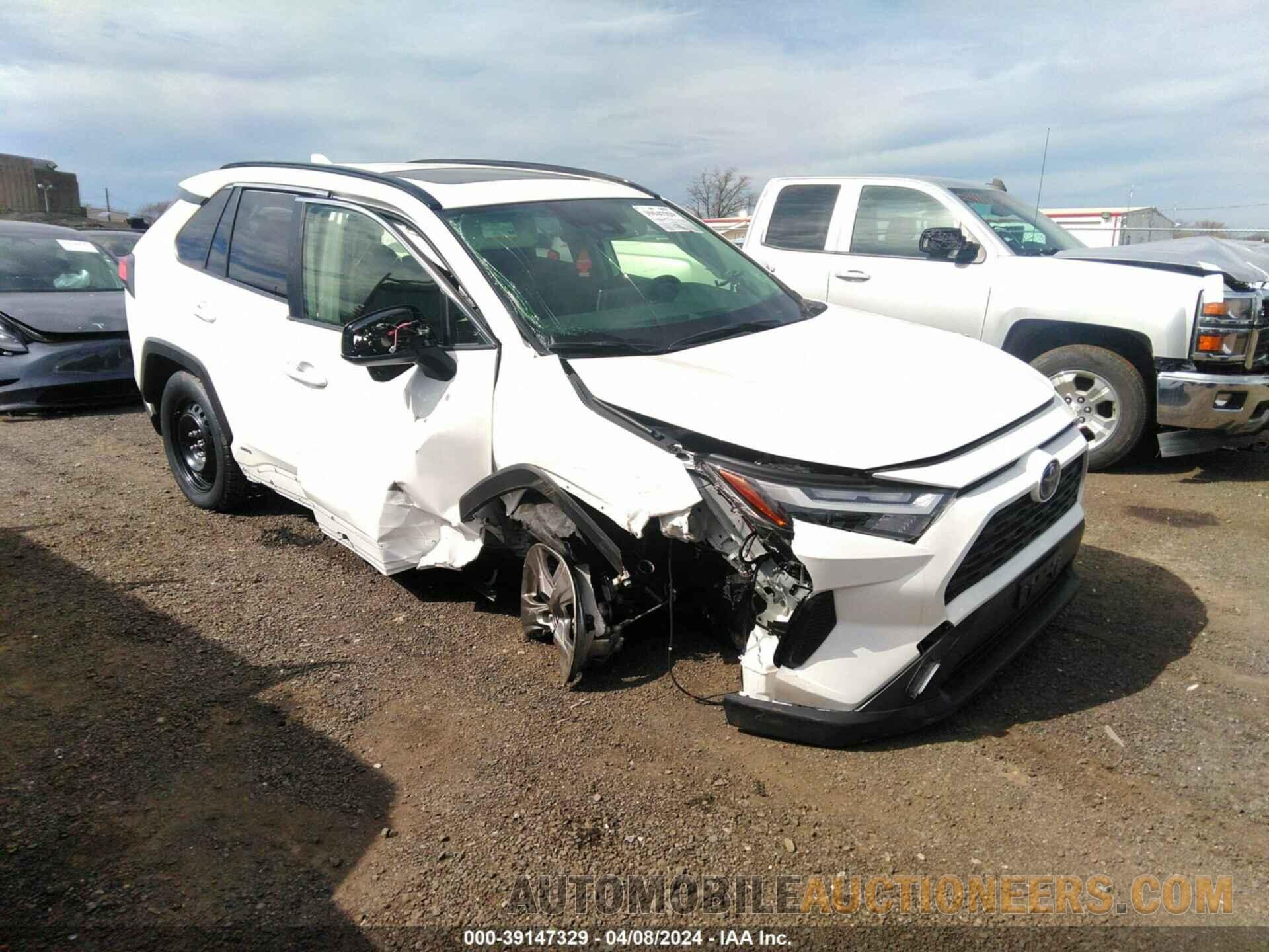 JTMRWRFV8RD213586 TOYOTA RAV4 2024