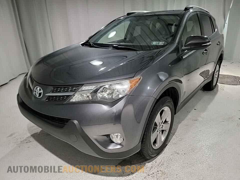 JTMWFREV1FD048268 Toyota RAV4 2015