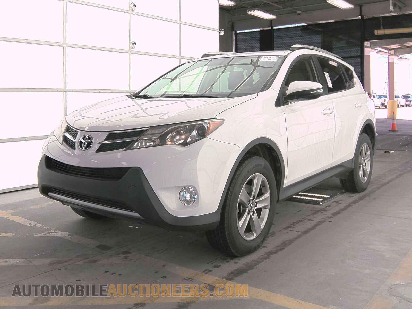 JTMWFREV1FD075793 Toyota RAV4 2015