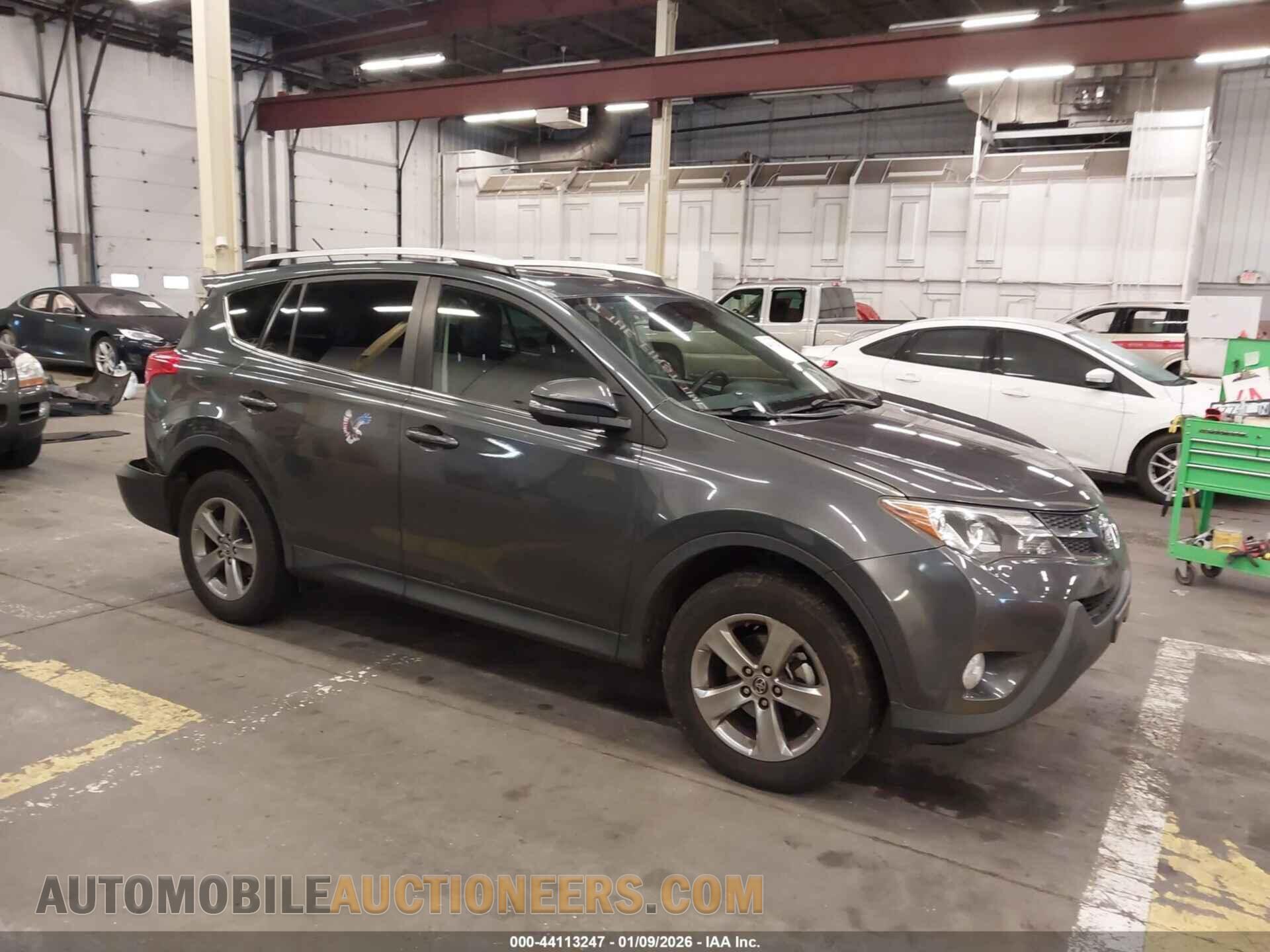 JTMWFREV2FD049557 TOYOTA RAV4 2015