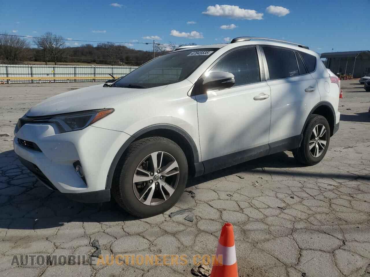 JTMWFREV2HD093450 TOYOTA RAV4 2017