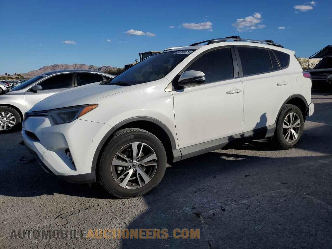 JTMWFREV2HJ715367 TOYOTA RAV4 2017
