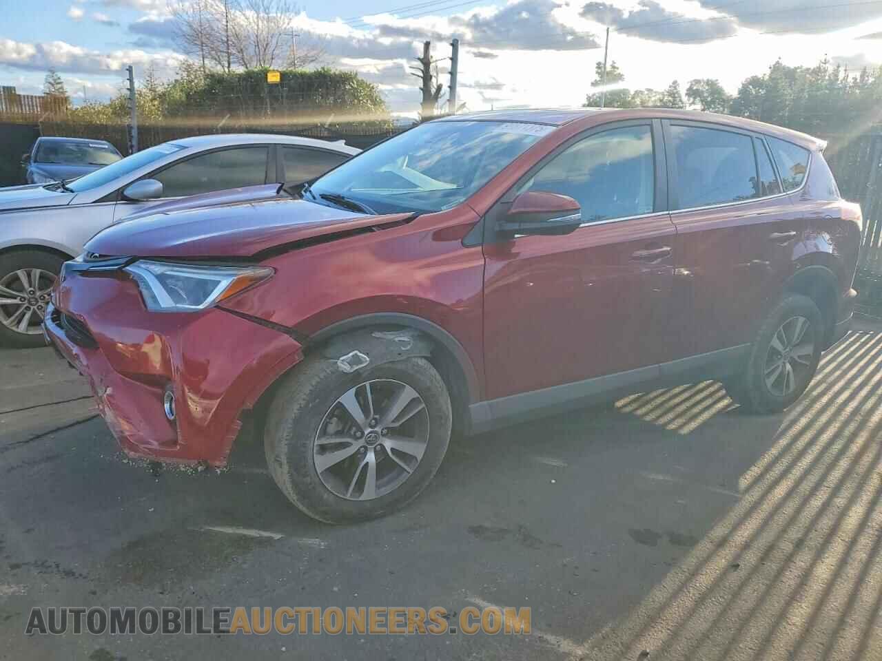 JTMWFREV2JD111211 TOYOTA RAV4 2018