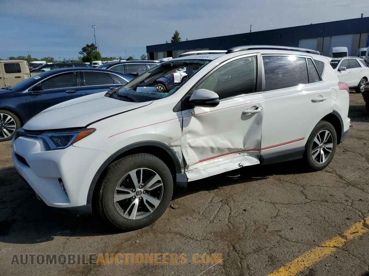 JTMWFREV2JD117784 TOYOTA RAV4 2018