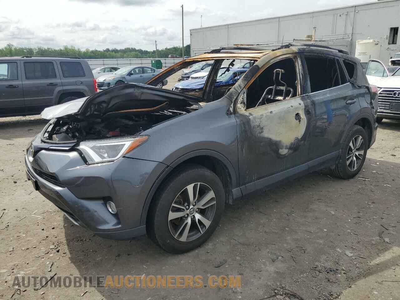 JTMWFREV2JD125190 TOYOTA RAV4 2018