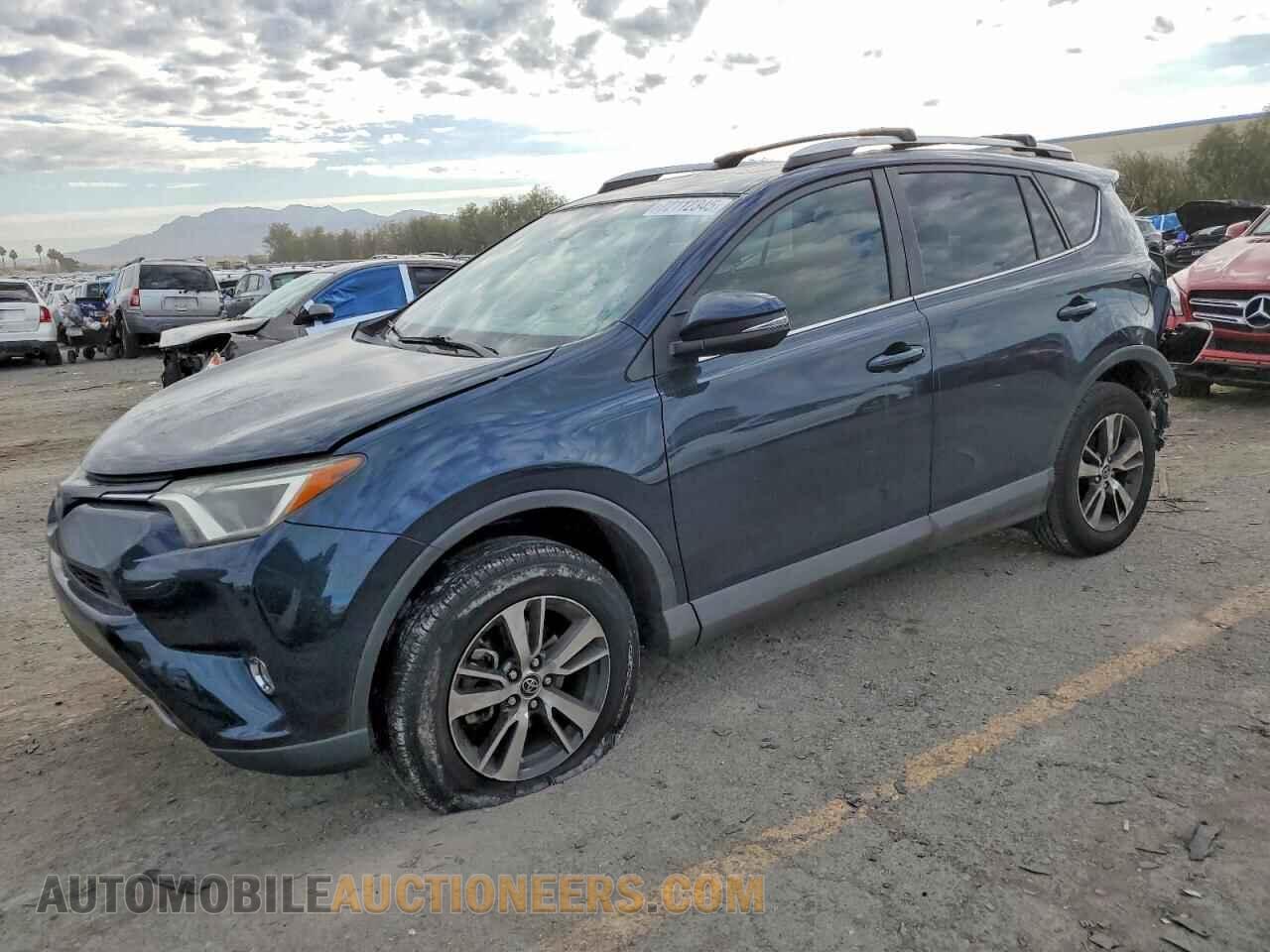 JTMWFREV4JJ742995 TOYOTA RAV4 2018