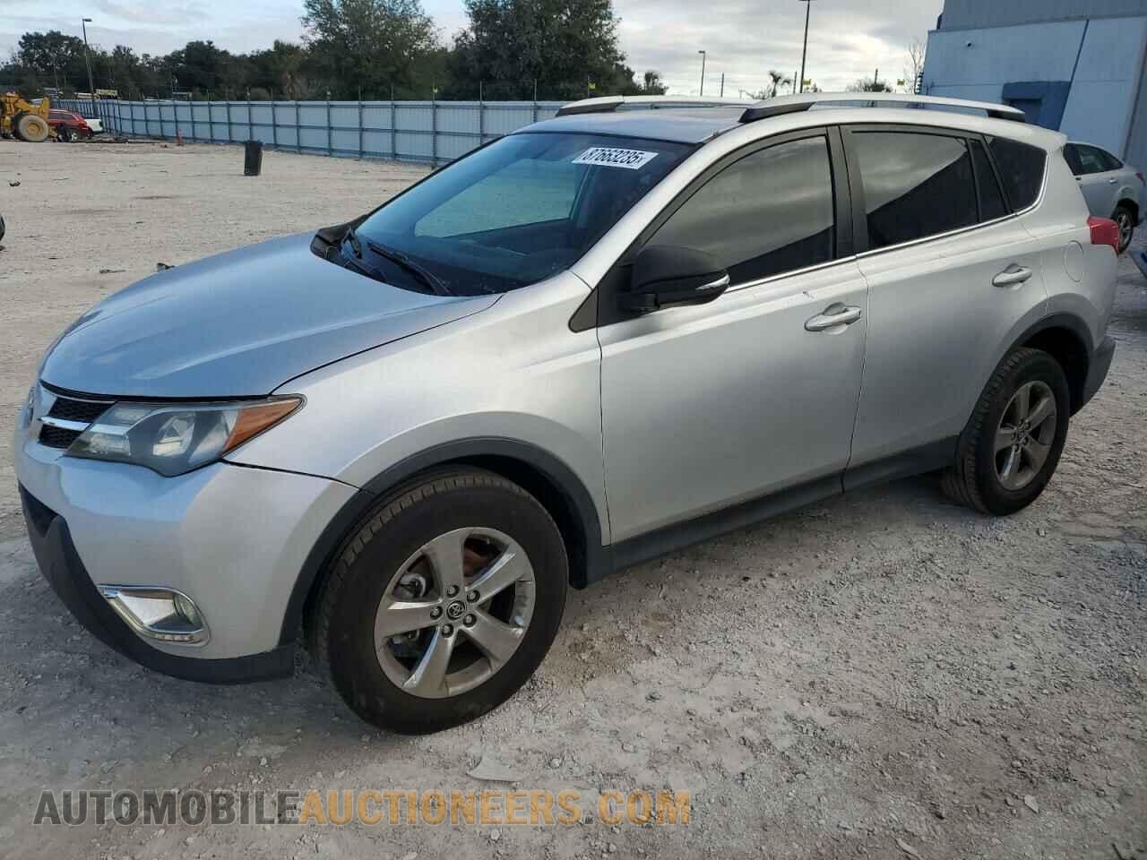 JTMWFREV7FD048663 TOYOTA RAV4 2015