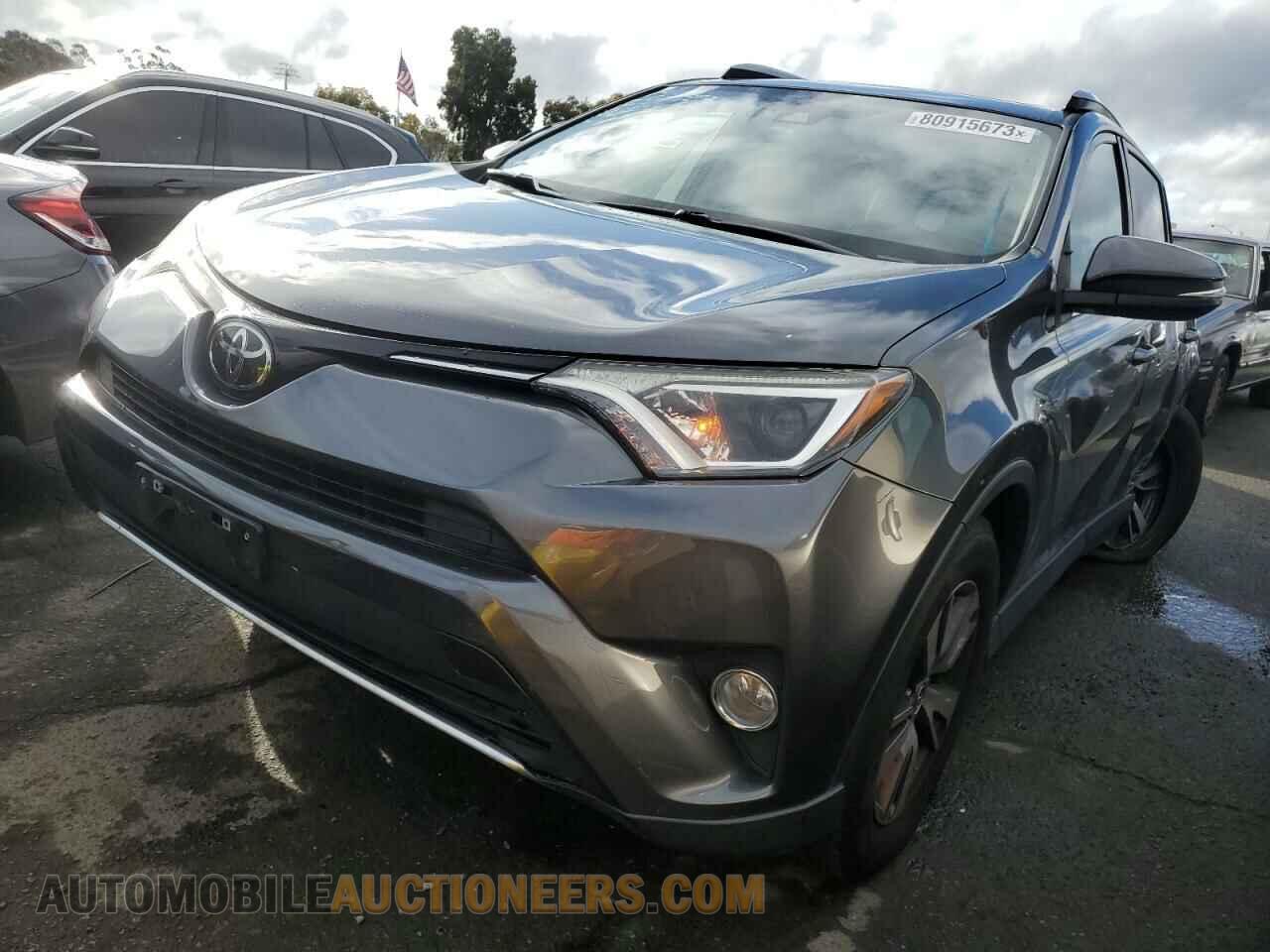 JTMWFREV7HD103809 TOYOTA RAV4 2017