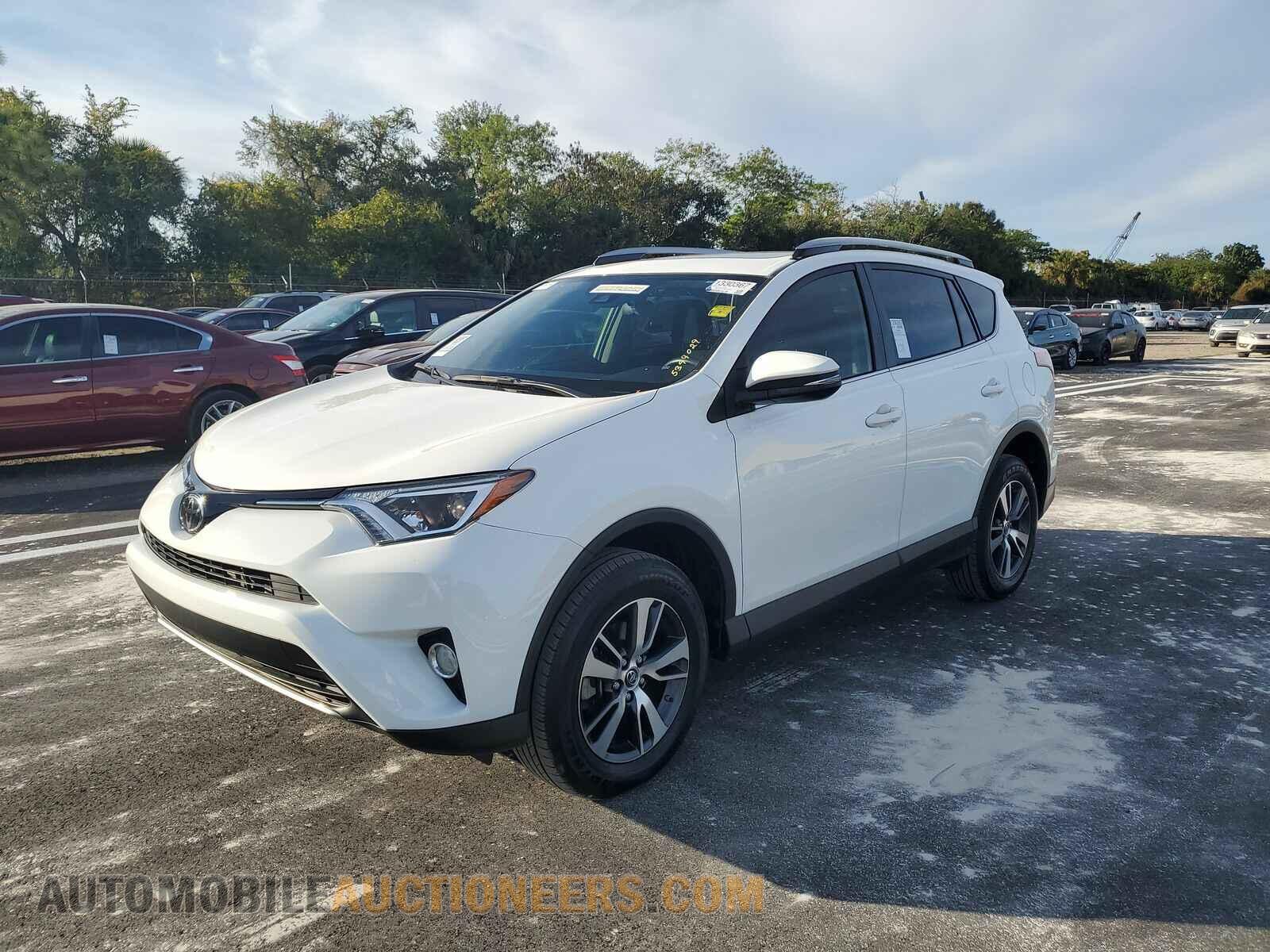 JTMWFREV7JD133608 Toyota RAV4 2018