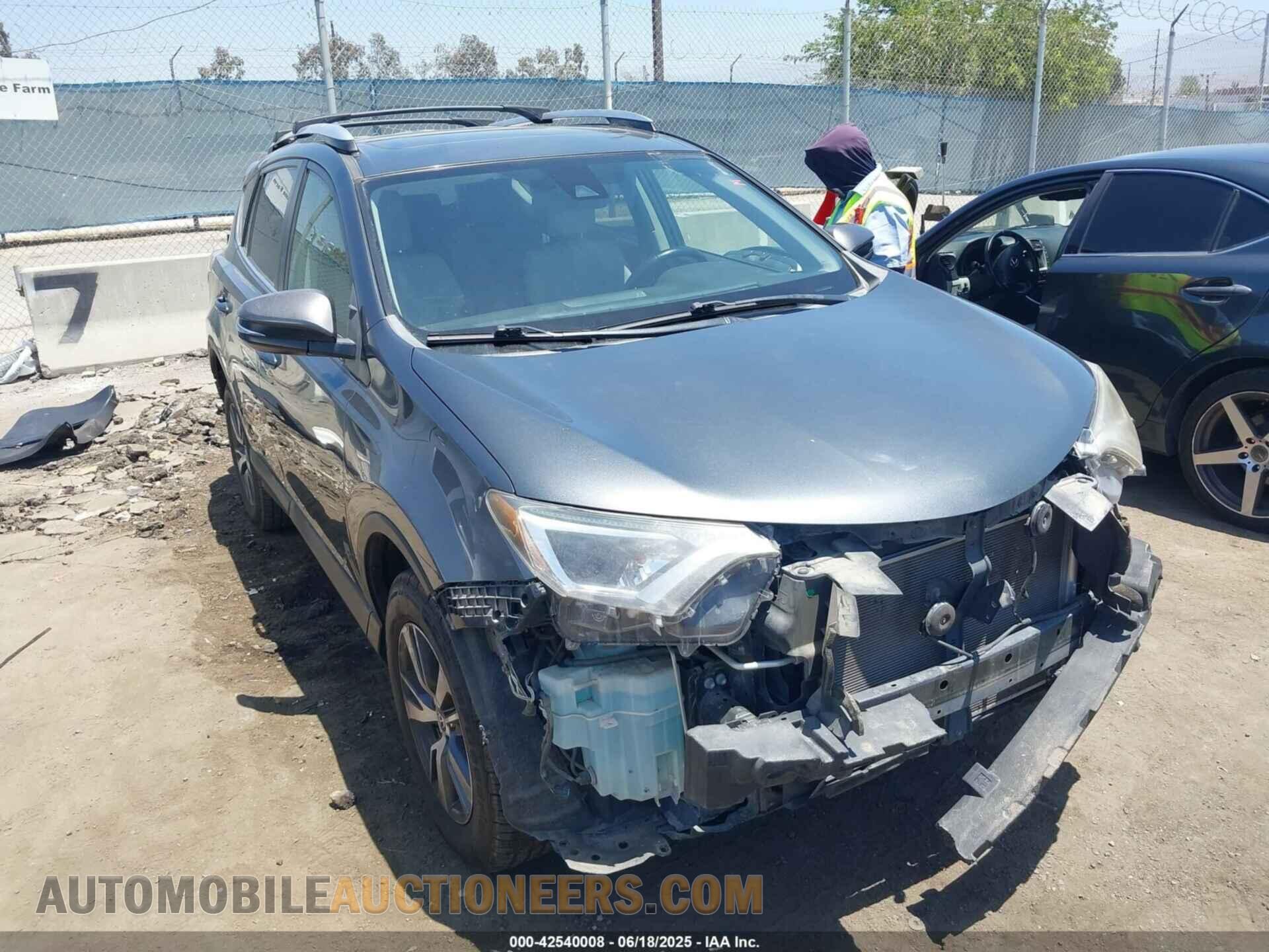 JTMWFREV8GD082399 TOYOTA RAV4 2016