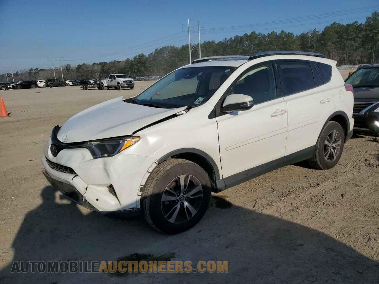 JTMWFREV8HJ106980 TOYOTA RAV4 2017