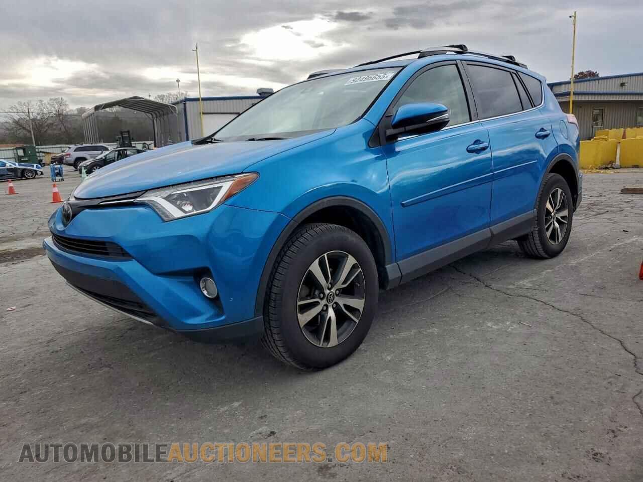 JTMWFREV8JD109432 TOYOTA RAV4 2018