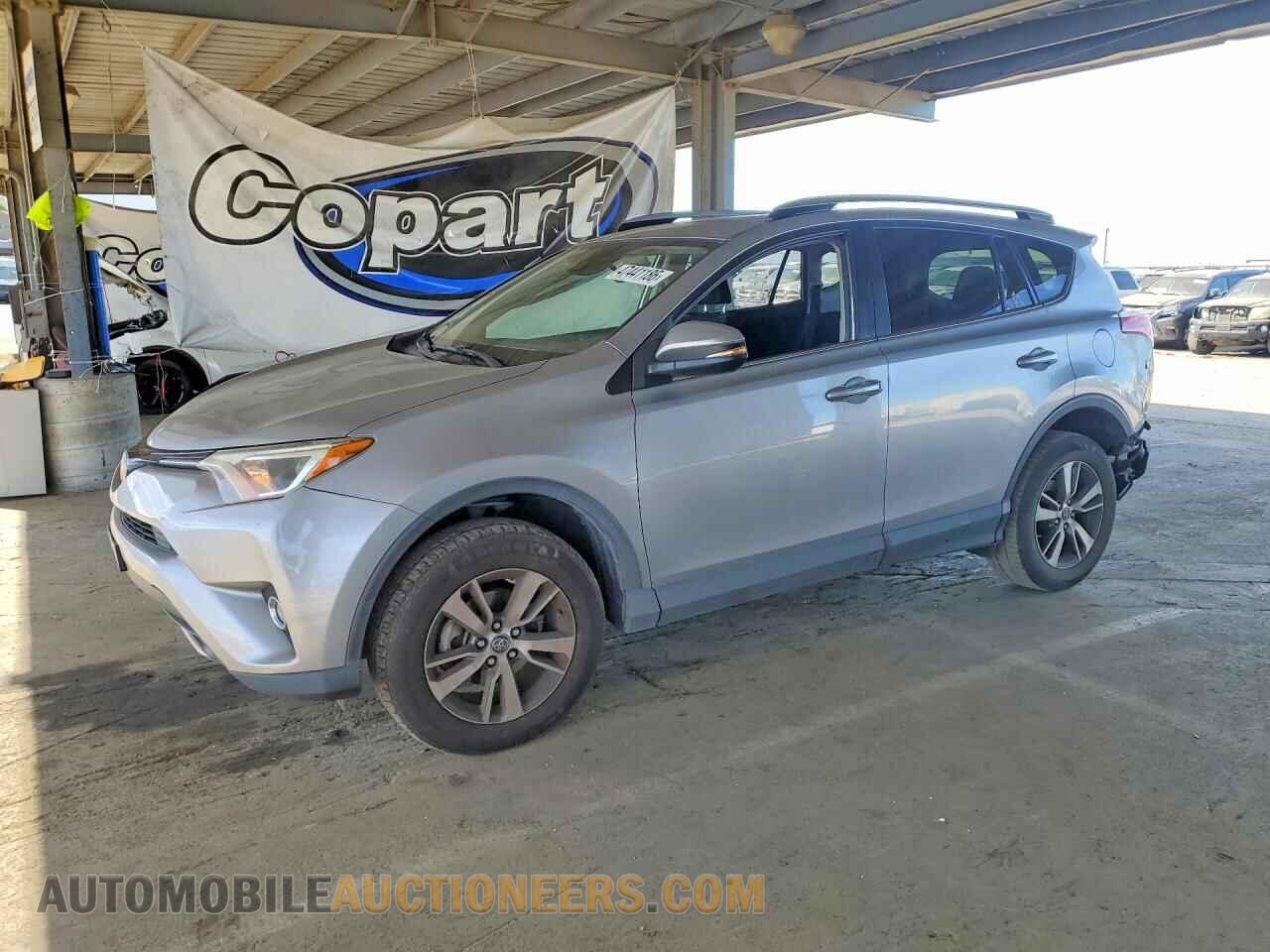JTMWFREV8JD111794 TOYOTA RAV4 2018