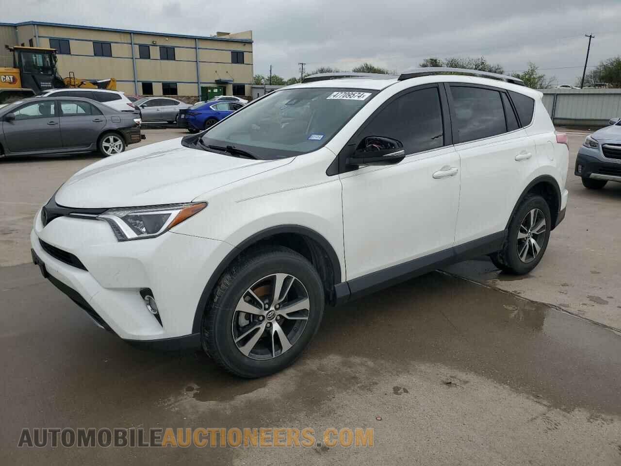 JTMWFREV8JJ736021 TOYOTA RAV4 2018