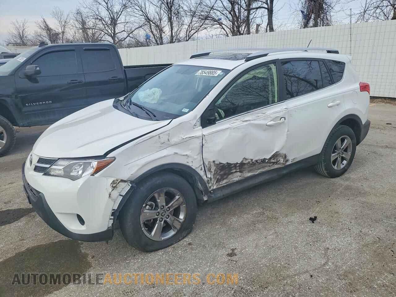 JTMWFREV9FD070535 TOYOTA RAV4 2015