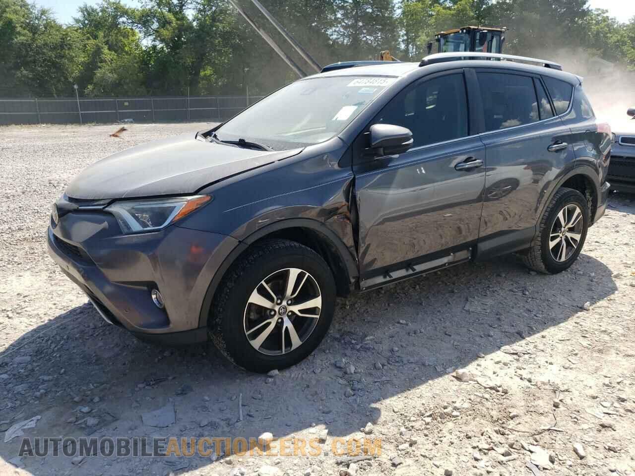 JTMWFREVXHD105697 TOYOTA RAV4 2017