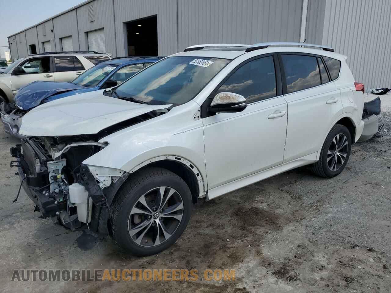 JTMYFREV1FD078556 TOYOTA RAV4 2015
