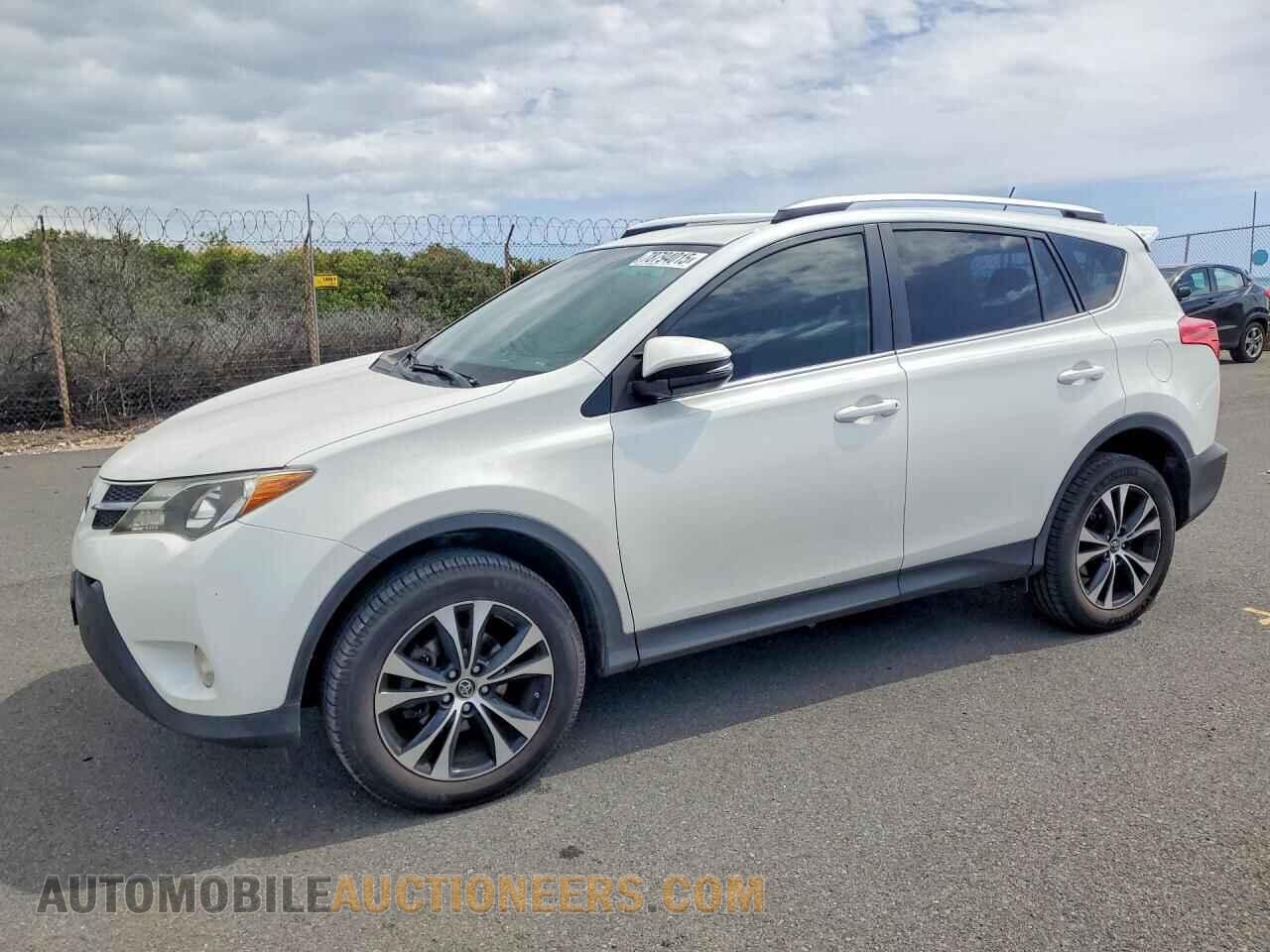 JTMYFREV2FD070742 TOYOTA RAV4 2015