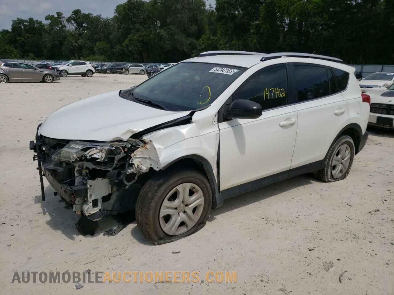 JTMZFREV0FD044936 TOYOTA RAV4 2015