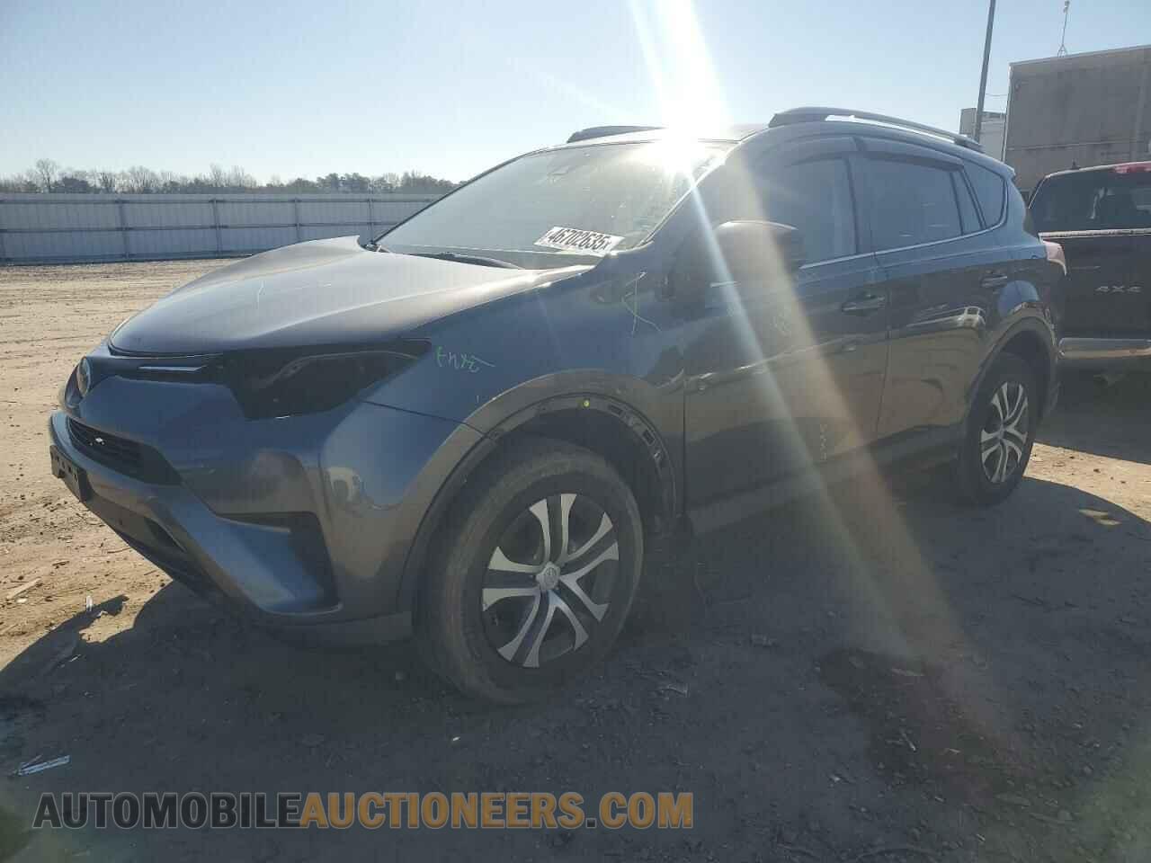 JTMZFREV0JD129154 TOYOTA RAV4 2018