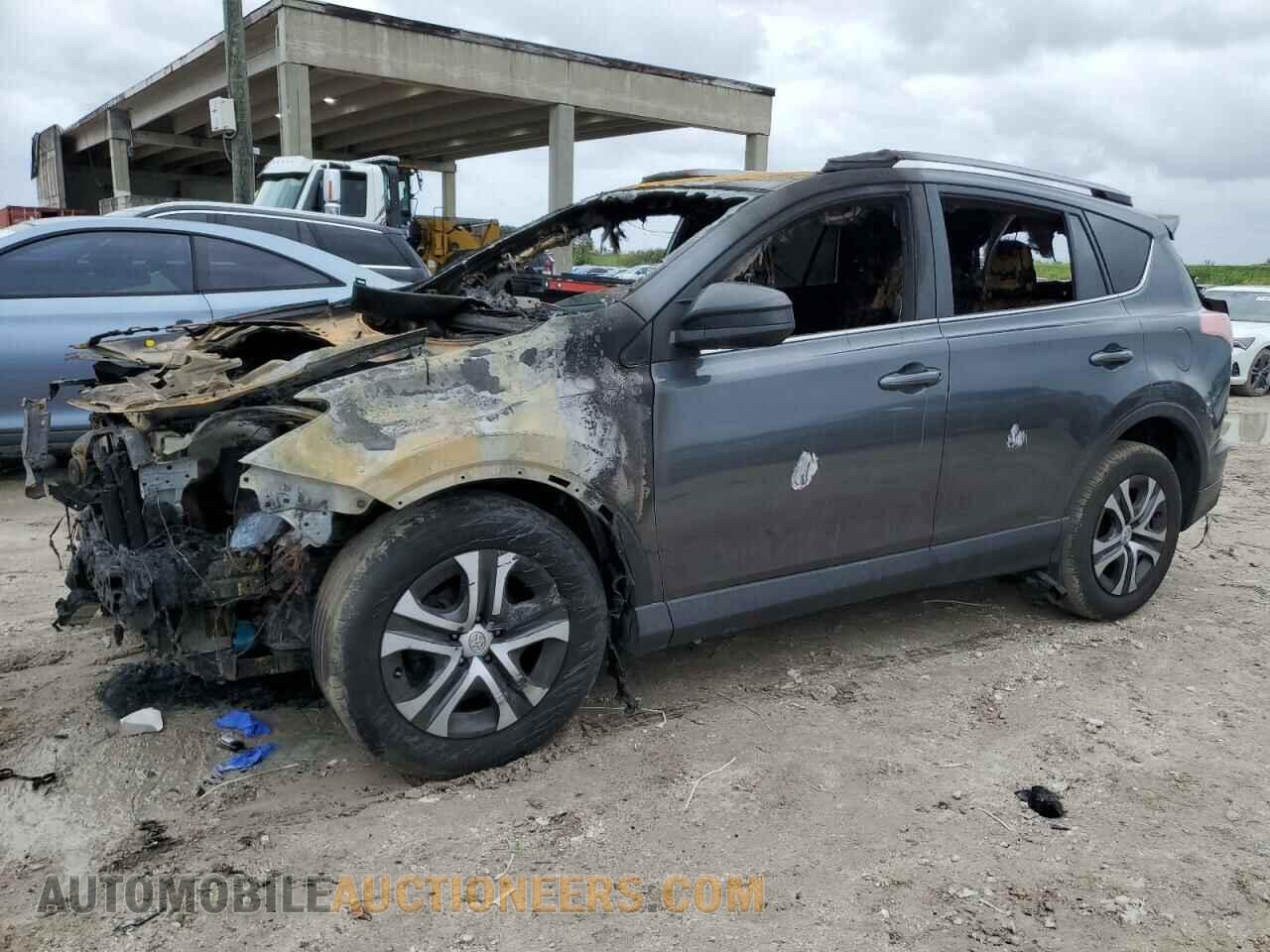JTMZFREV0JJ725821 TOYOTA RAV4 2018