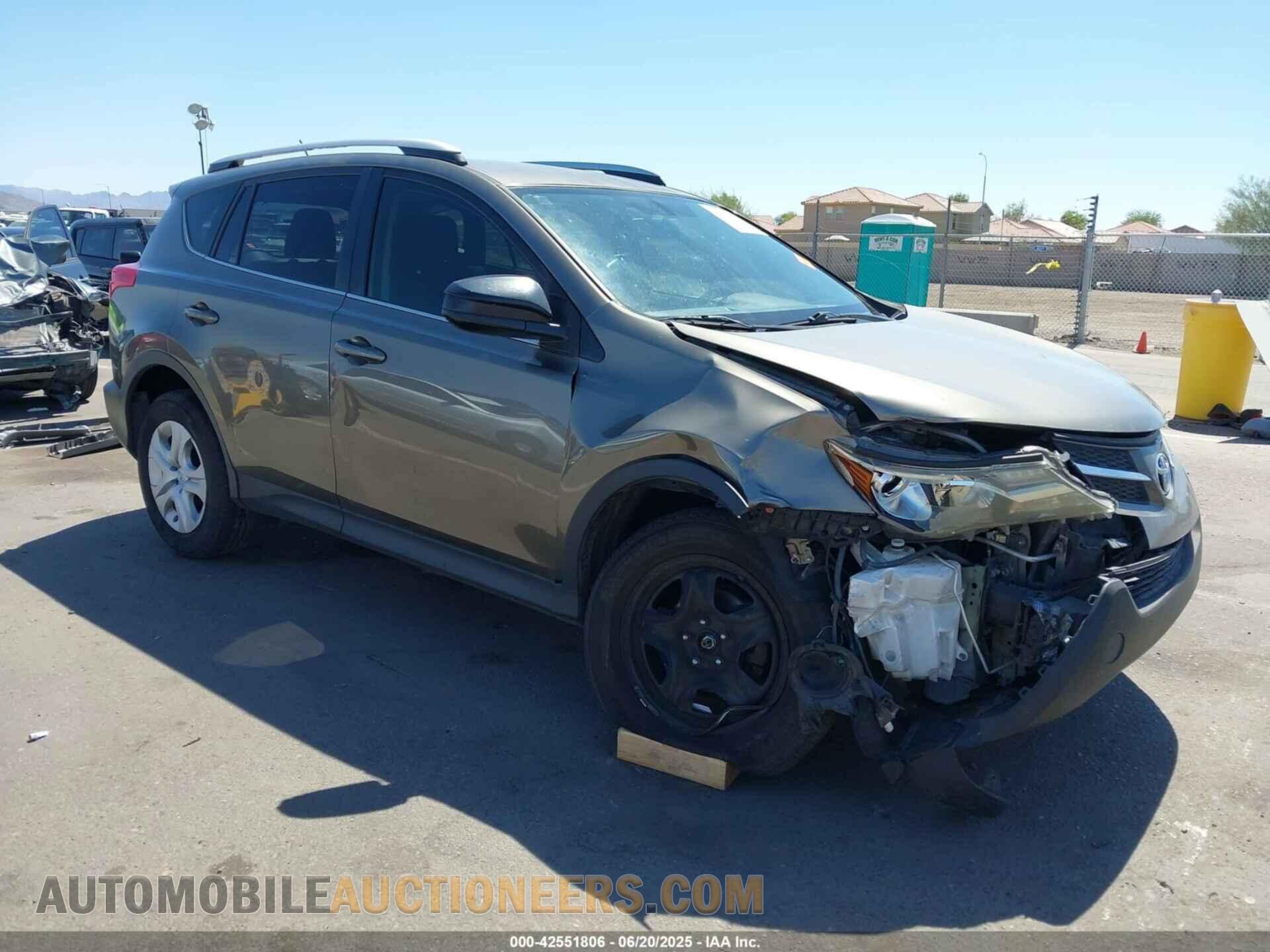 JTMZFREV3FD048365 TOYOTA RAV4 2015