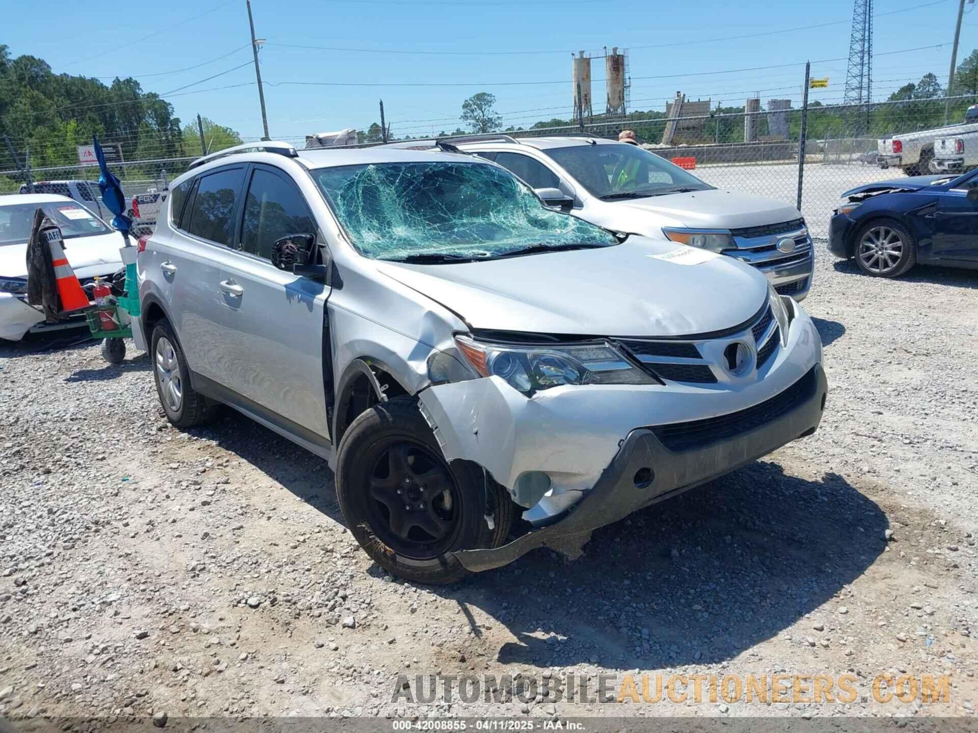 JTMZFREV3FJ043670 TOYOTA RAV4 2015