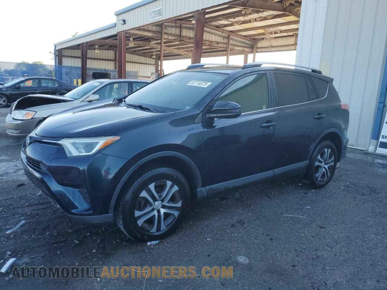 JTMZFREV3HD097181 TOYOTA RAV4 2017