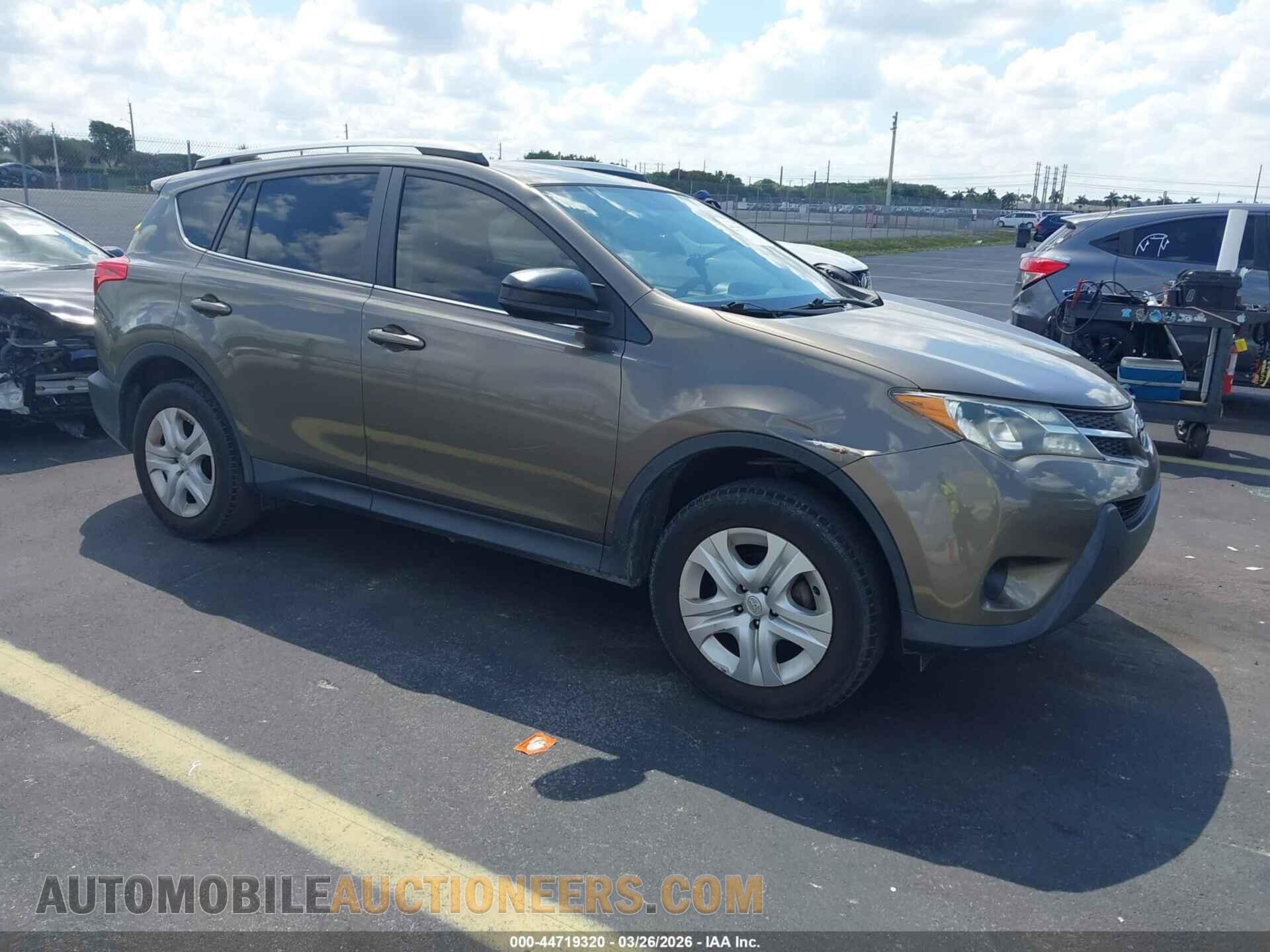 JTMZFREV7FD043184 TOYOTA RAV4 2015