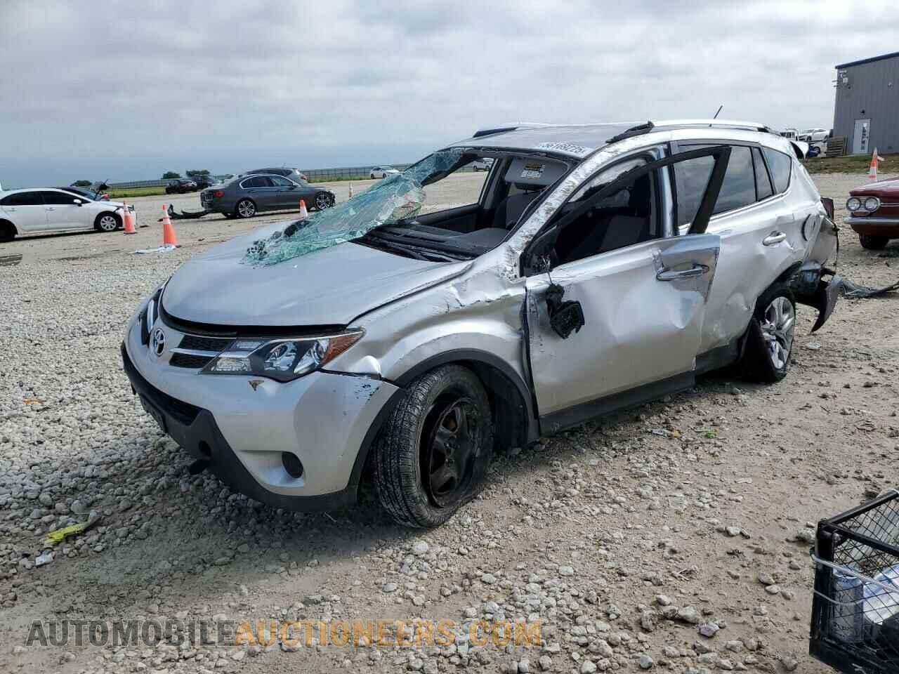 JTMZFREV7FJ058575 TOYOTA RAV4 2015