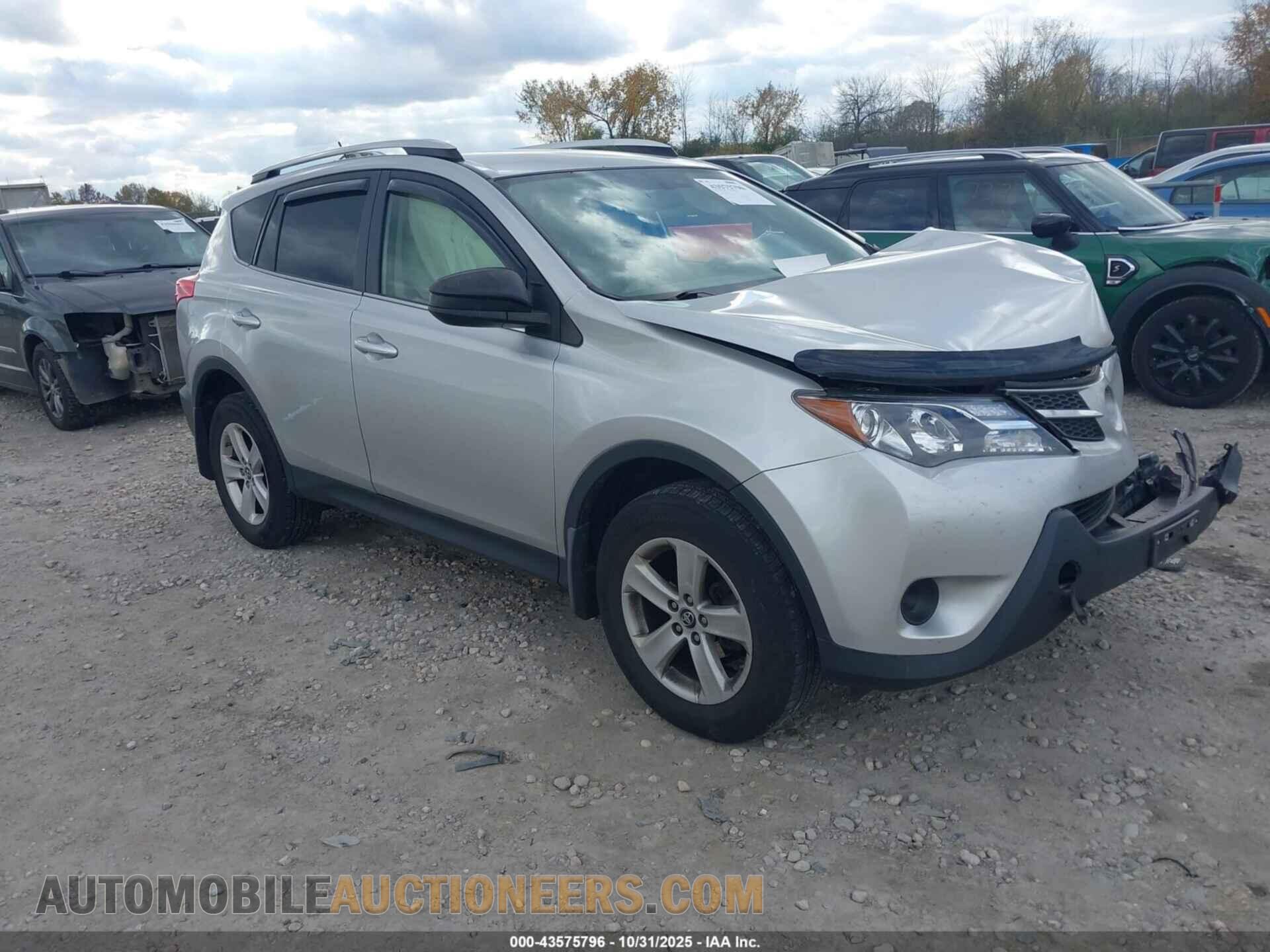 JTMZFREV8FD057319 TOYOTA RAV4 2015