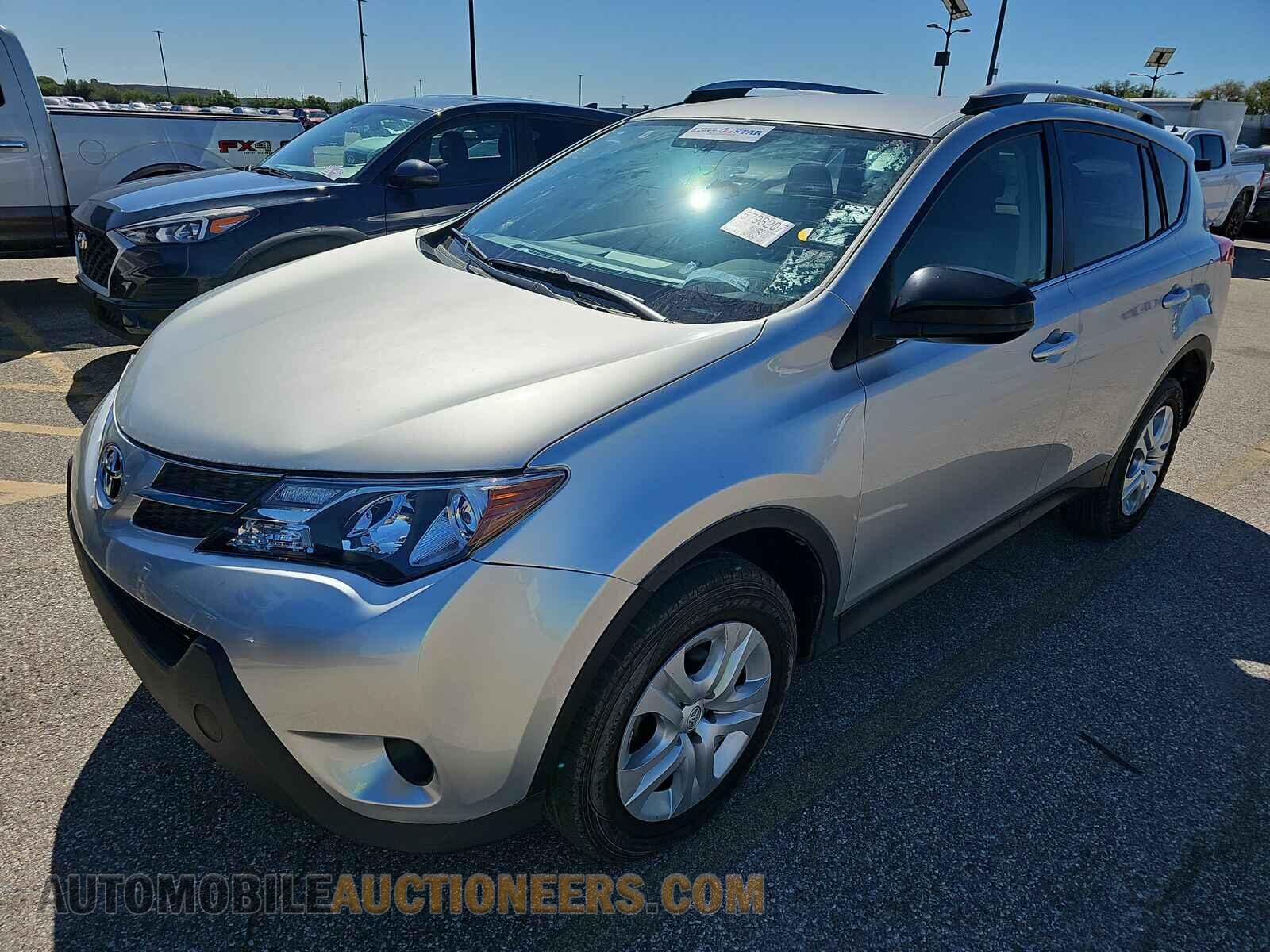 JTMZFREV8FJ047889 Toyota RAV4 2015